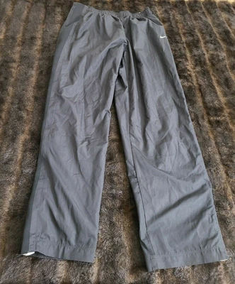 $24.88 • Buy Nike Mens Large Black Windbreaker Snap Pants Athletic