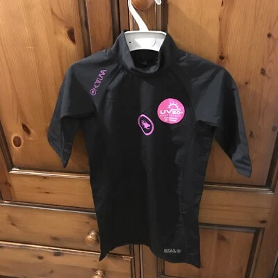 £10 • Buy UV 50 Protection Swim Top Size 8 Hot Tuna