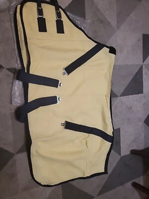 £10 • Buy Yellow Waffle Stable Travel Rug 4ft 