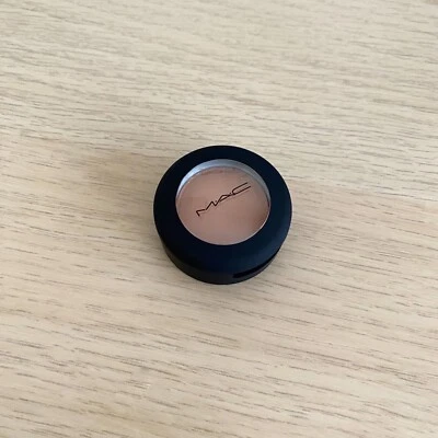 £9 • Buy MAC Powder Kiss Soft Matte Eyeshadow - What Clout! 1.5g Full Size NEW £18.50
