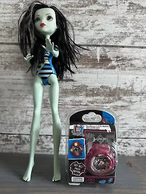 Monster High Frankie Stein Doll The Daughter Of Frankenstein 2017 Mattel + Watch • $5.99