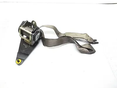 03-04 Volvo Xc90 2Nd Row Rear Center Middle Seat Belt 30761106 - Oat * Dirty* • $61.80