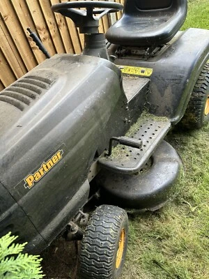 £224 • Buy Ride On / Sit On Mower - Partner