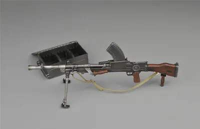 B1-5 1/6 Scale WWII Soldier Plastic Bren Light Machine Gun Model For 12  • £20.57