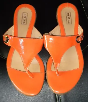 Ladies 8.5 Merona Orange Slides Sandals Mules Flats Silver Grommets Vegan Patent • $5.50