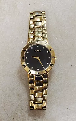 Vintage Men's Gucci 3300.2.M Gold-Plated Black Diamond Dial Original Bracelet • $165