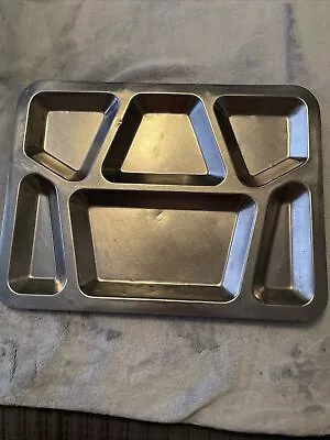 US Army WWII 1943 Stainless Steel 6 Divided Food Serving Mess Hall Tray Mo278 • $27.98