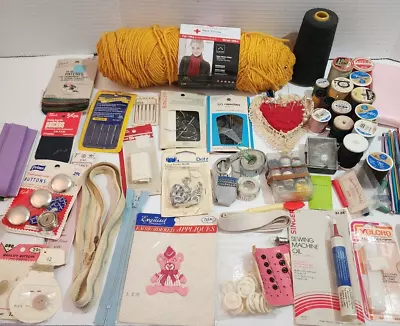 Lot Of Vintage Sewing Items Pins Needles & More • $19.95