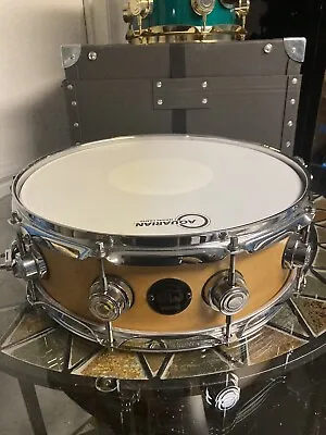 DW Collectors Maple Snare 10 Ply 14 X 4.5  Beautiful Condition W/DW Trick Throw • $395