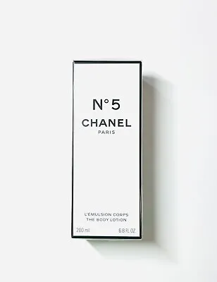 CHANEL No 5 The Body Lotion 200ml • £52