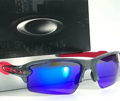 NEW Oakley FLAK JACKET 2.0 Matte Grey Smoke POLARIZED Galaxy Blue Sunglass 9188 • $138.88