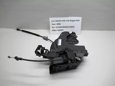 2006 VOLVO V50 Right Rear Door Lock Actuator Assembly 30699112 OEM & CFLO • $32.73