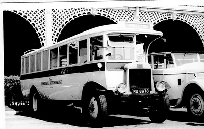 £1.15 • Buy EX HANTS&DORSET Bus Photograph Reg RU 8678 Ref 921/04