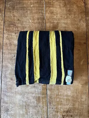 £15 • Buy Black And Yellow Striped Wool University College Scarf