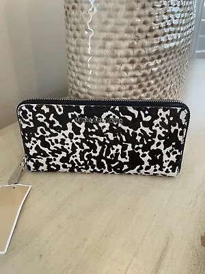 Michael Kors Jet Set Travel Continental Zip Wallet Brand New • $75