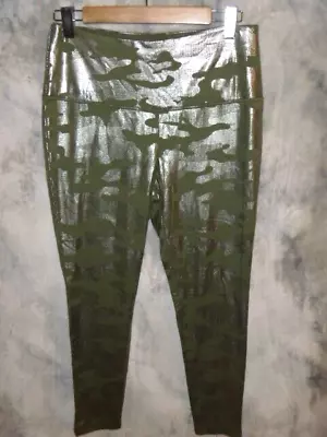 Chico's Activewear Camo Foil Cropped Legging Size 1  (medium) ... Wow!!! • $11.99