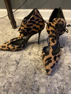 $33 • Buy Giuseppe Zanotti Heels Size 8