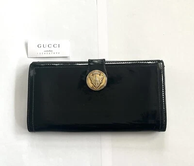 $80 • Buy Gucci Wallet Early 2000s Black Patent Rectangle Leather Crest Fold Out