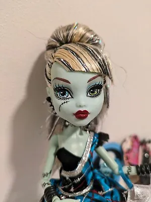 Frankie Stein Sweet 1600 Doll Monster High Complete With Gift Outfit • $55