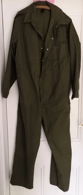 £15 • Buy British Army Coveralls Size 3 Man’s Green Army Pattern - 1970s? 8405-99-122-6898