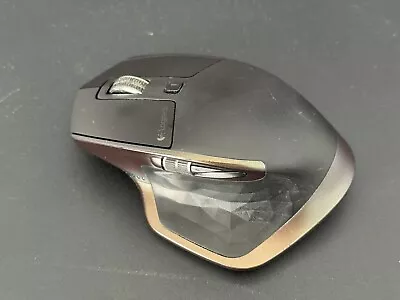 Logitech MX Master Mouse - RF & Bluetooth • $10