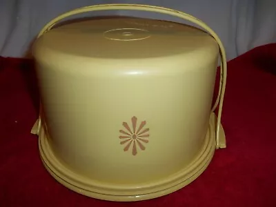 $14.99 • Buy VINTAGE TUPPERWARE 684-5 YELLOW SUNBURST CAKE CARRIER HOLDER Harvest Gold 