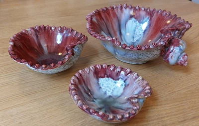 £12 • Buy Vintage Italian Majolica Conch Shell Trio - Unusual