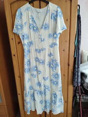 £4.99 • Buy Ladies Warehouse White & Blue Floral Dress Size 12