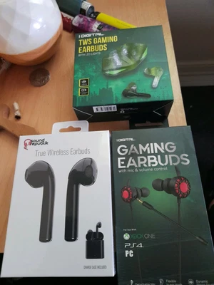 $50 • Buy Bundle Of Ear Buds 2 Boxes Bluetooth Gaming Earplugs One Bluetooth Set