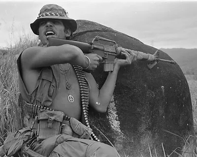 Squad Leader Warns Of Sniper Fire 8 X 10  Vietnam War Photo 253 • $7.43