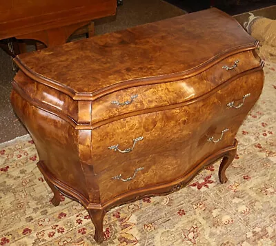 Gorgeous Italian Burled Wood Rococo Style Bombe Dresser Chest Of Drawers • $1250