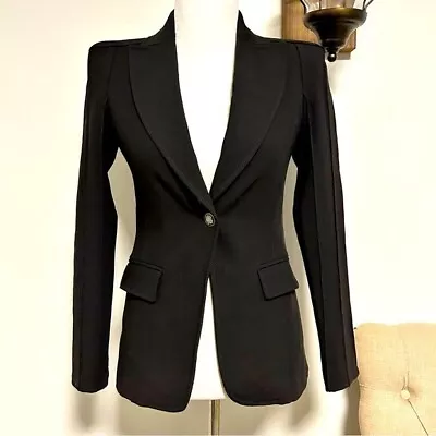 Zara Classic Wide Shoulder Blazer • $36.21