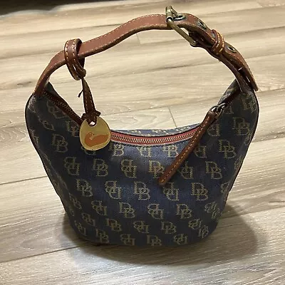 VTG Dooney & Bourke Denim Signature Logo Slouchy Hobo Shoulder Bag • $35