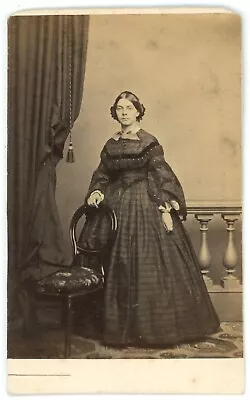 CIRCA 1800'S CDV Featuring Beautiful Woman In Stunning Victorina Dress By Chair • $10.99