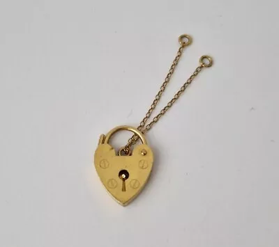 9 Ct / 375 Yellow Gold Heart-Shaped Padlock 1973/ L 1.7 Cm/ 1.6 G. • £26