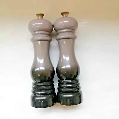 Le Creuset Salt And Pepper Mills- Flint Grey • £27