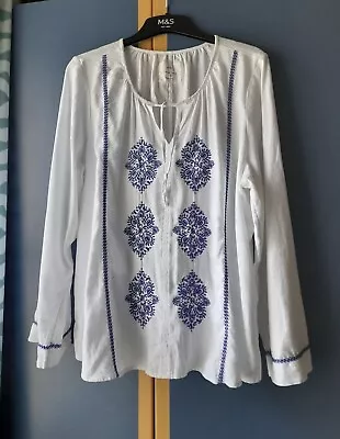 MARKS AND SPENCER LINEN  BLOUSE SIZE 16 WHITE With BLUE EMBROIDERY LONG SLEEVES  • £10.50