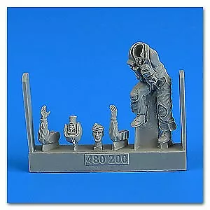 Aerobonus 480200 1/48 USAF Fighter Pilot Posed Climbing Ladder • $12.99