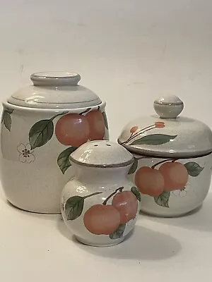 Mikasa Country Classics DC014 Fruit Panorama Covered Sugar Salt Shaker 5 Piece • $24