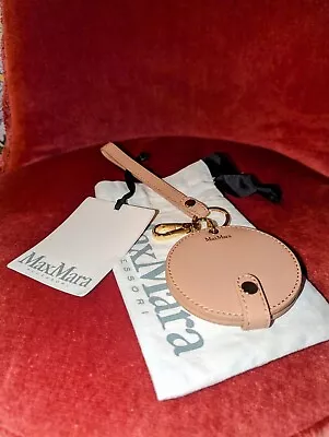 Max Mara Compact Mirror Clip On Bag Charm Nude Beige Leather Embossed Brand New  • £79.99