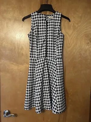 Michael Kors Black & White Plaid Fit & Flare Sleeveless Dress Women’s Size (2) • $5.99