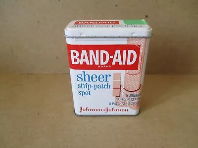 Vintage BAND-AID Empty Tin 4901 Sheer Strip Patch Spot USA 2.75 X1.25 X3.5  • $4.99