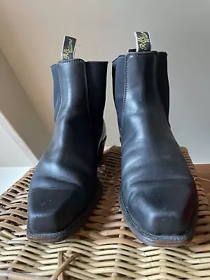 RM Williams Cuban Heel Black Leather Boots.  Chisel Toe. Size 9G. Vintage. • $61