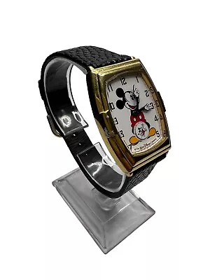 MICKEY MOUSE Seiko 2K03-5019 Rare Barrel Shape CHARACTER WATCH Black Lizard Band • $59.99