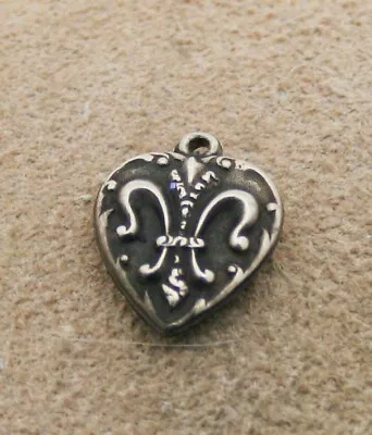 VINTAGE STERLING SILVER PUFFY HEART CHARM - Fleur De Lis & Swirls Border • $25