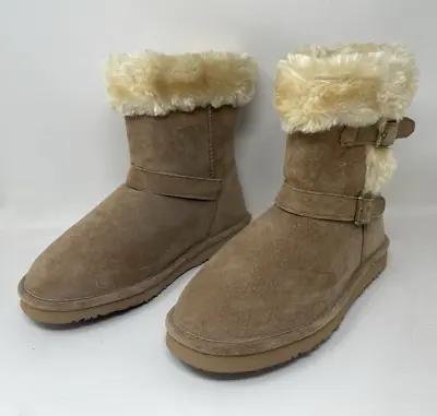 Lamo Suede Water Resistant Boots W/ Faux Fur Cresson Size 8 • $30.95