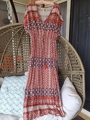 Dreamcatcher Short Sleeve Maxi Dress Size 14 (XL) • $30.45