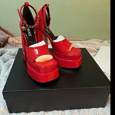 Versace Medusa Aevitas Platform Sandals 100% Authentic (Worn Once) Size 7.5 • $390