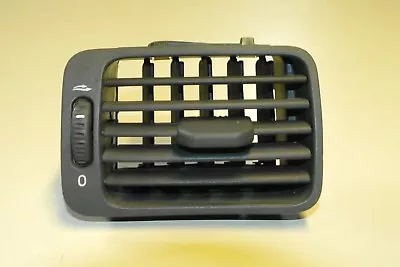 Volvo S80 Heater A/c Front Dash Air Ven Oem Gray Rh 130082002 • $21.49