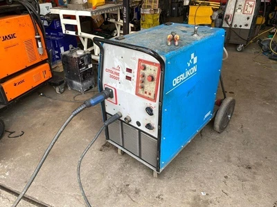 £875 • Buy Air Liquide Oerlikon Citoline 3000T Mig Welder 300Amp 3Phase 415V Package